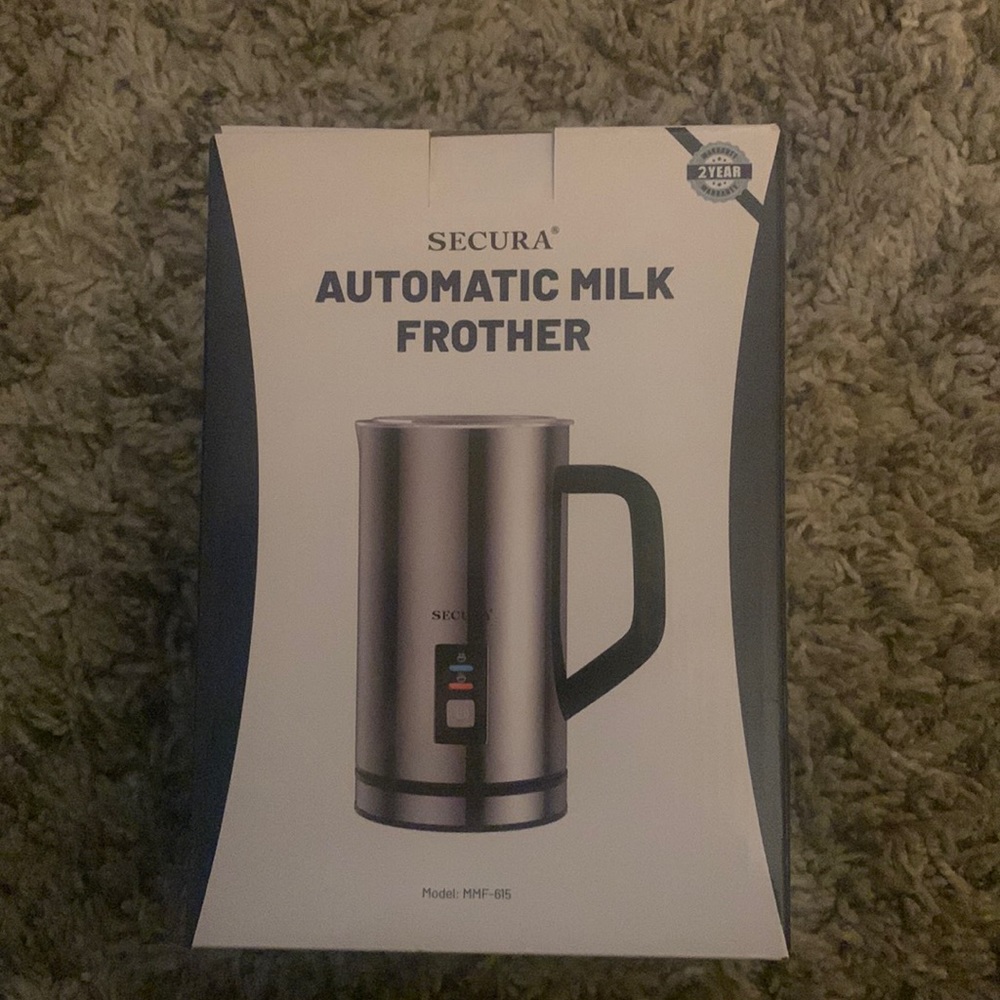Secure milk frother